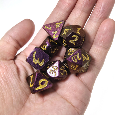 Επιτραπέζιο παιχνίδι RPG Dice Set Hand 7 Piece Ελαφρύ Αιχμηρό Μεταλλικό Πολυεδρικό Μαύρο