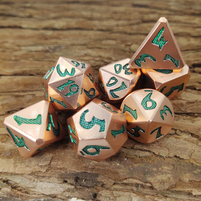 Ανθεκτικό στη φθορά Custom Metal Dice Polyhedral Seven Dice RPG Χάλκινο υλικό Πράσινο