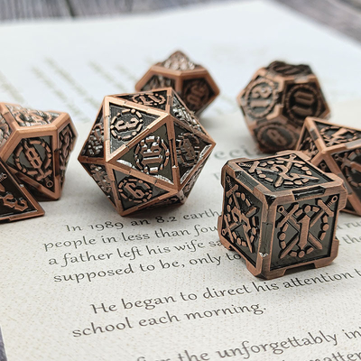 Σπαθί μεταλλικό RPG ζάρια Χέρι γυαλισμένο Cruzu Dungeon και μακρύ DND #