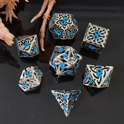 Συνυφασμένο Hollow DND RPG Metal Dice Dragon και Underground City Board Game