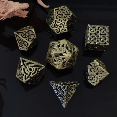 Συνυφασμένο Hollow DND RPG Metal Dice Dragon και Underground City Board Game