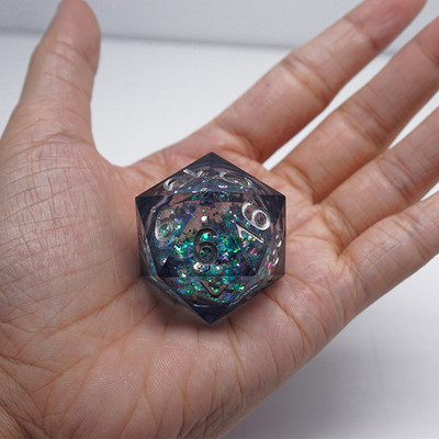 Ένα σφραγισμένο υγρό ροή άμμος ζύμη ζύμη Dice# Dnd#Rpg#Coc Smooth Edge
